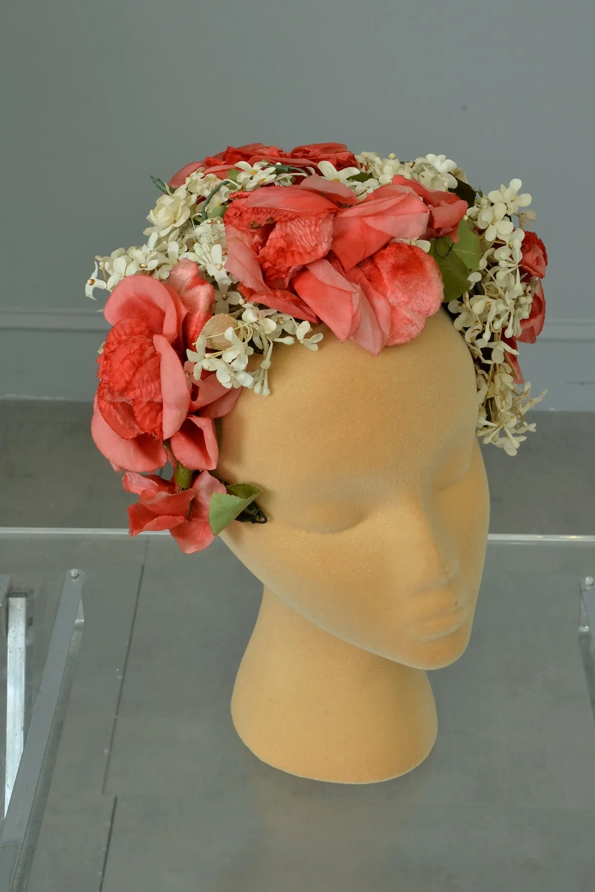 1950s Roses and Flowers Crescent Shape Headband Headpiece