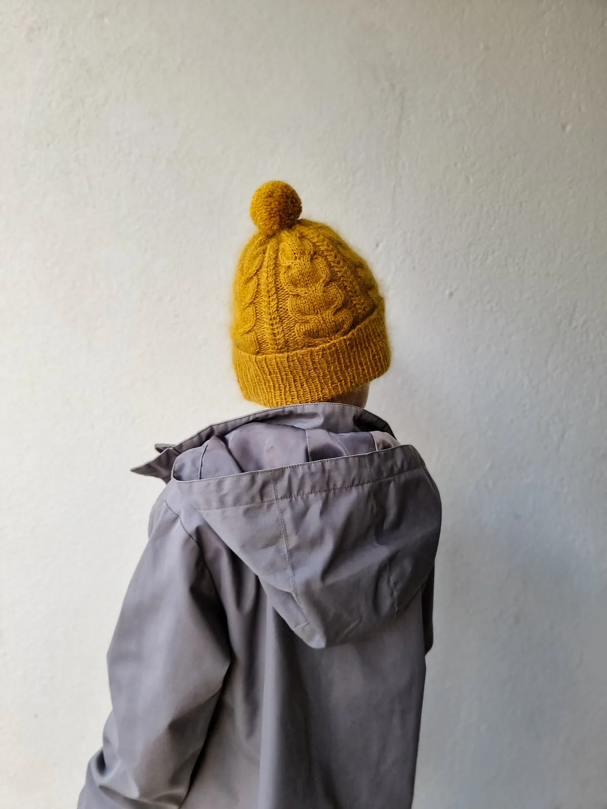 August kids' beanie