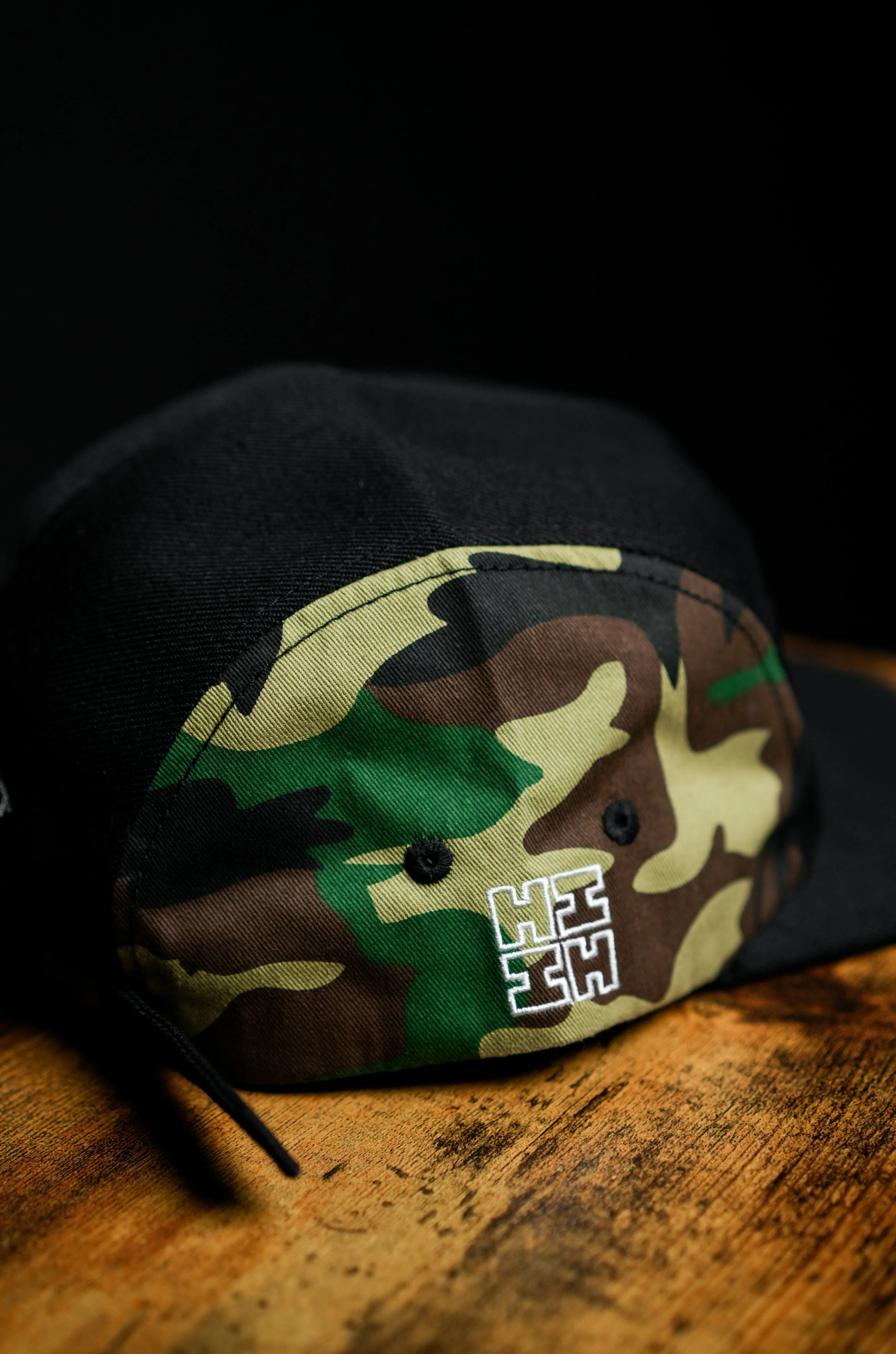 CAMO HIFI LOGO 5-PANEL HAT