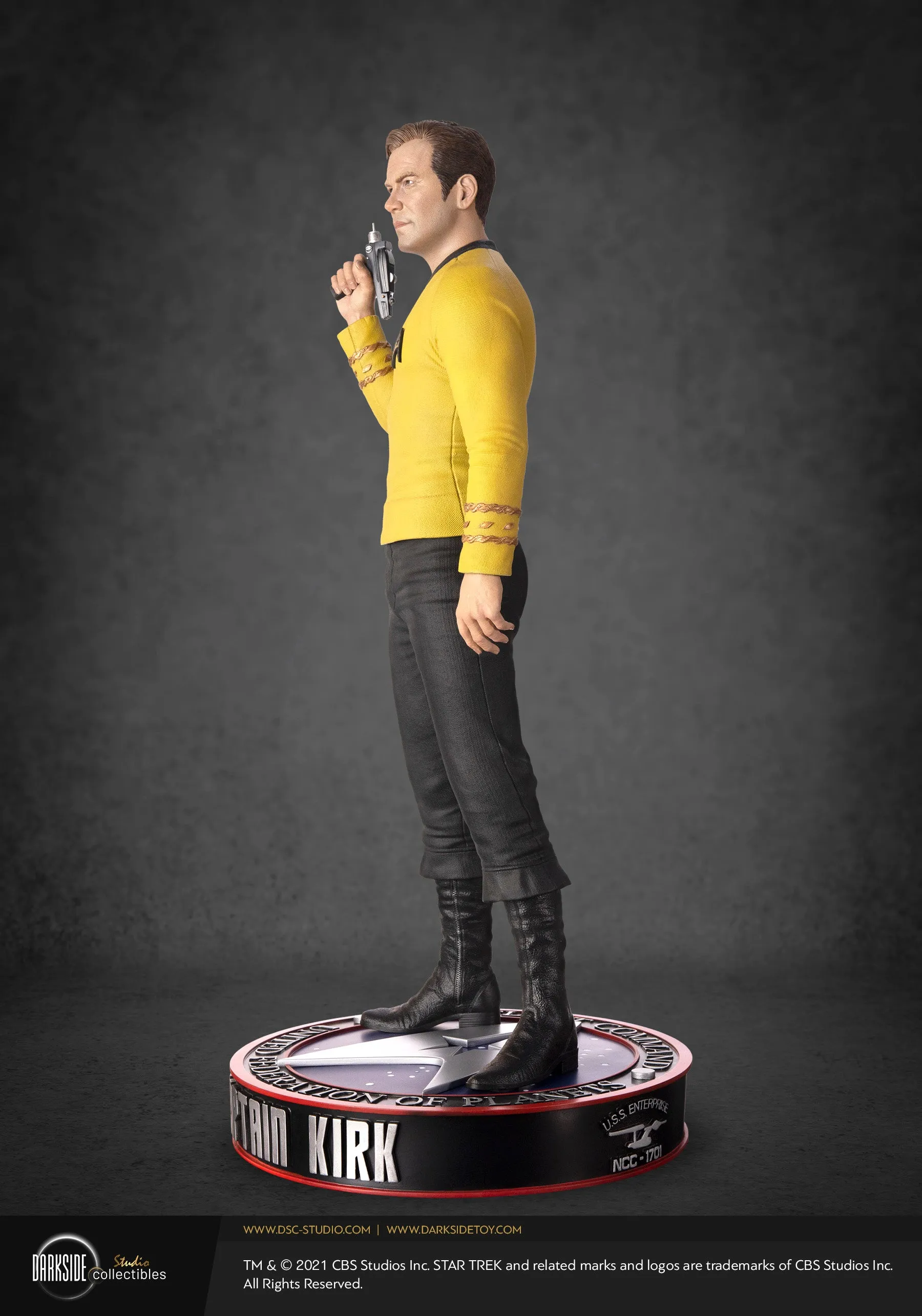 Captain James T. Kirk 1/3 Scale Statue