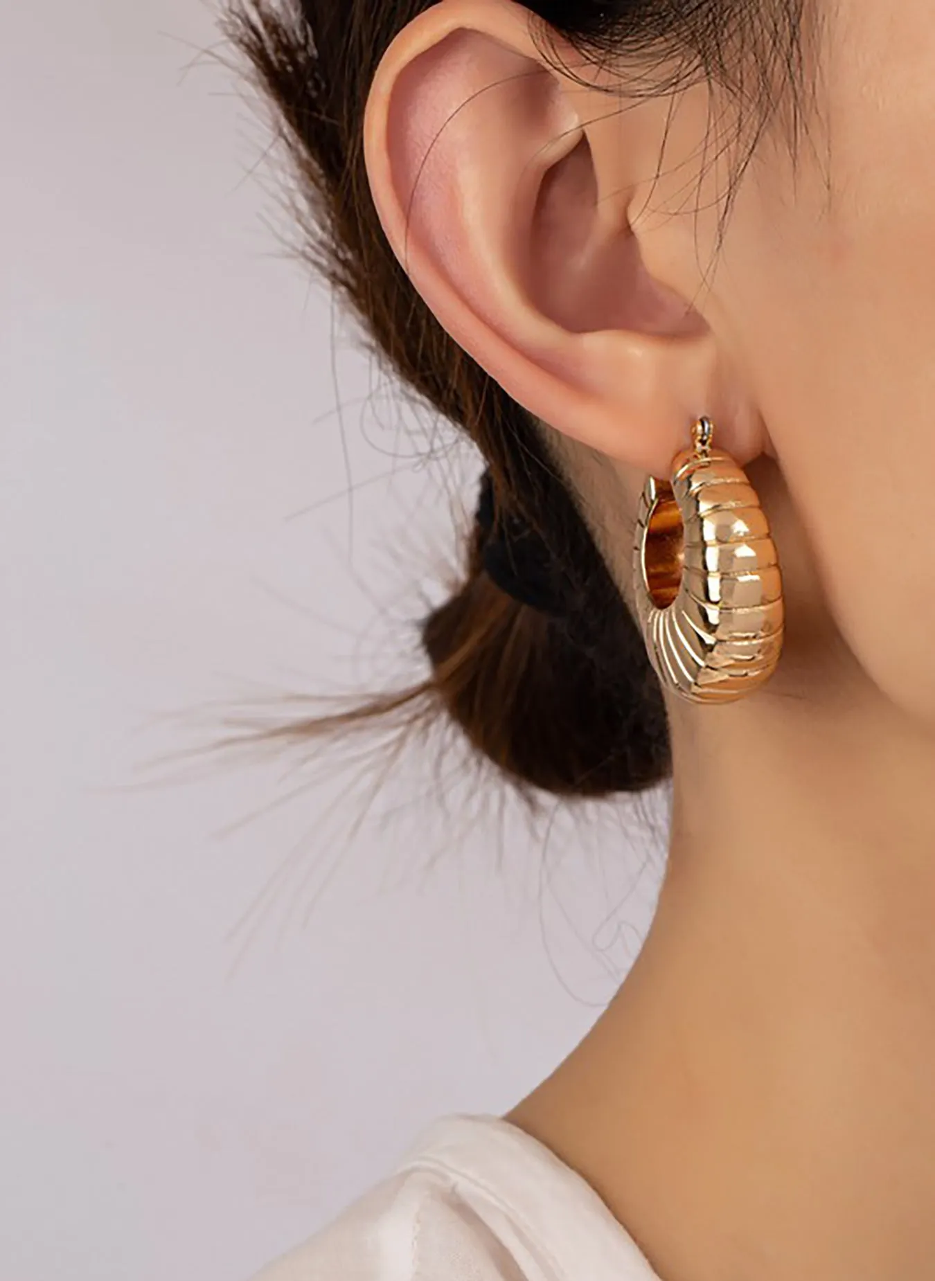 Clam Shell Hoop Earrings